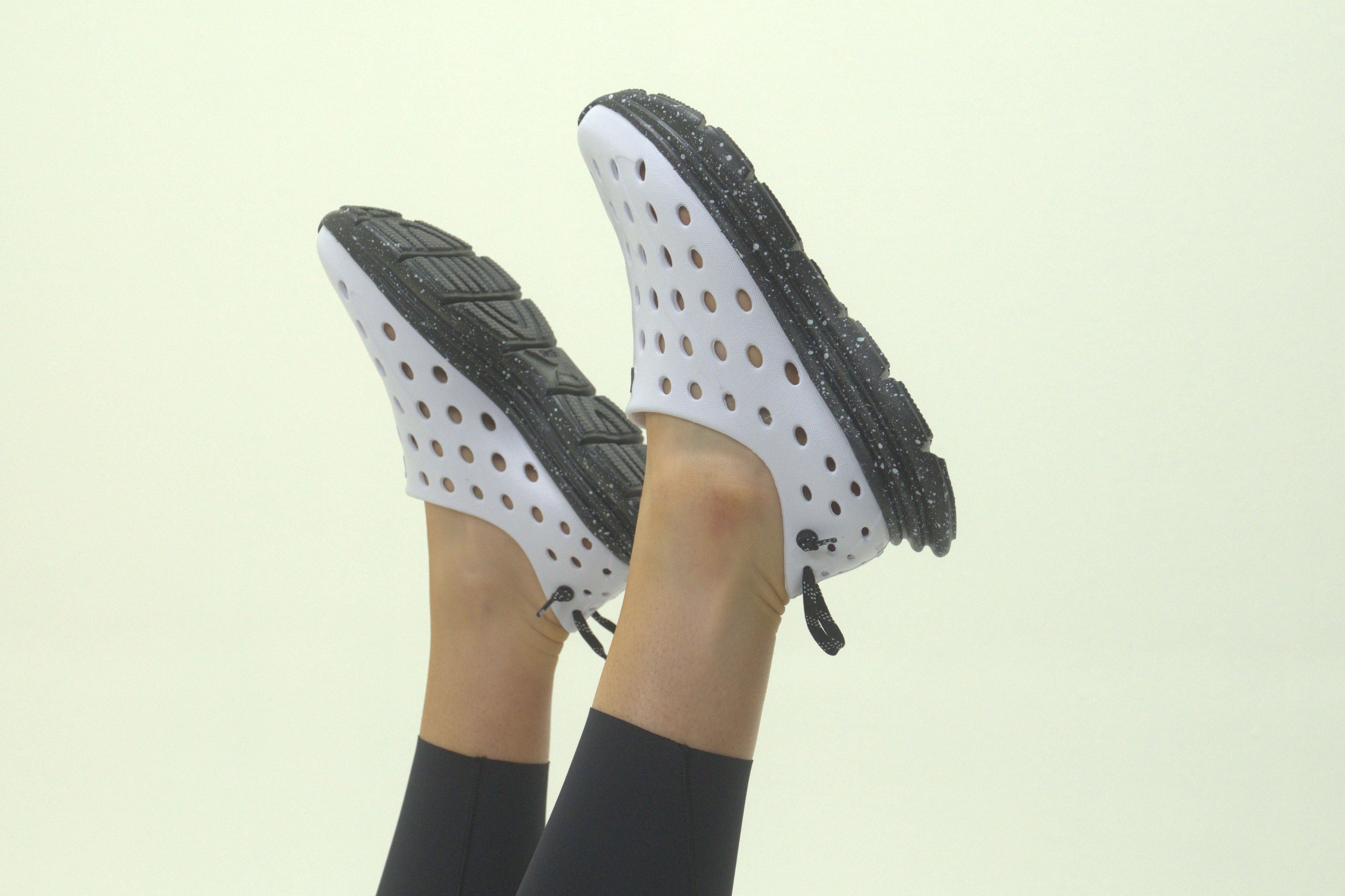 When and where to wear water shoes